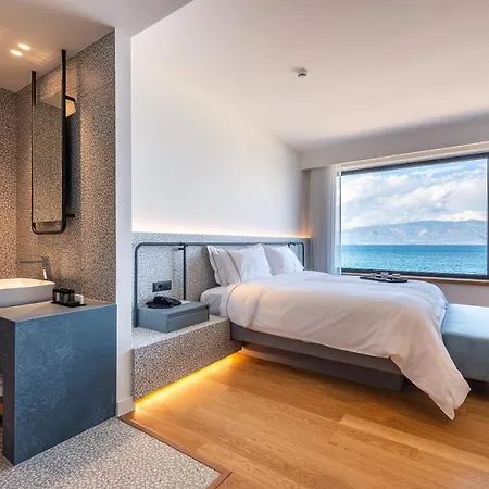 Amario Otel Aigio